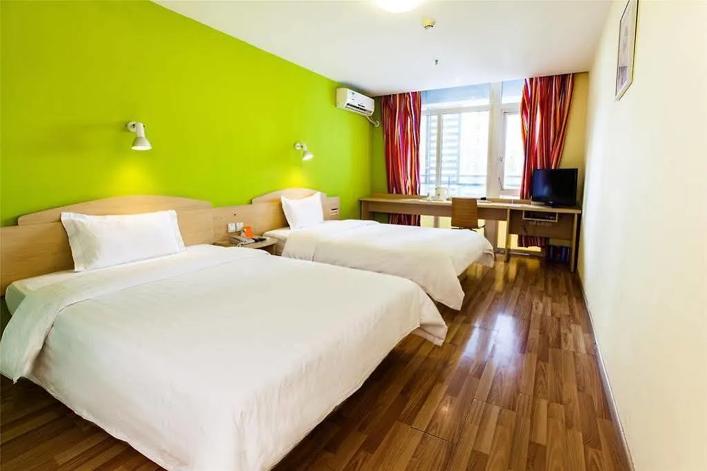 7 Days Inn Zhuhai Jida Zhongdian Branch location